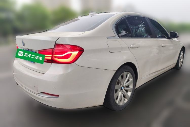 Used BMW 3 Series 2017 318Li Fashion Model Rear Right 45 Deg