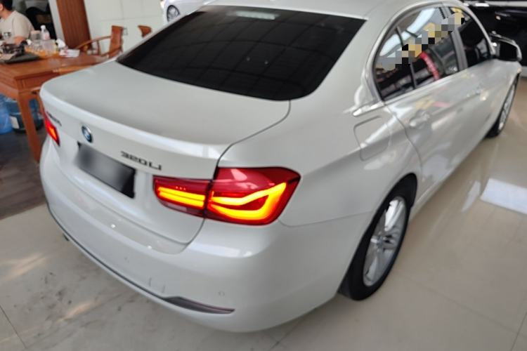 Used BMW 3 Series 2017 320Li Fashion Model Rear Right 45 Deg
