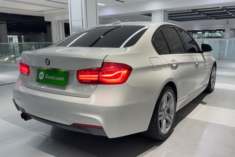 Used BMW 3 Series 2017 320i M Sport Rear Right 45 Deg