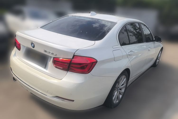 Used BMW 3 Series 2017 318Li Fashion Model Rear Right 45 Deg