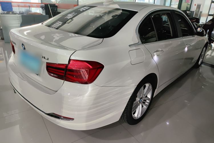 Used BMW 3 Series 2017 320Li Fashion Model Rear Right 45 Deg
