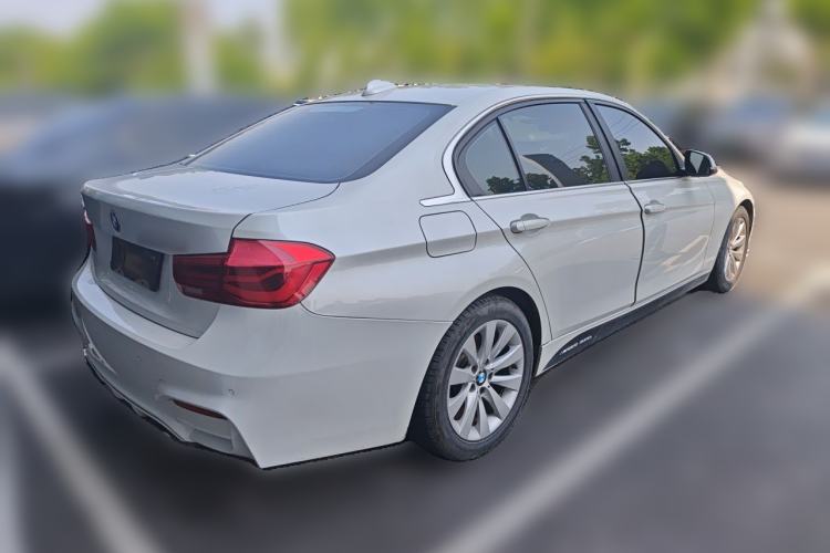 Used BMW 3 Series 2017 318Li Fashion Model Rear Right 45 Deg
