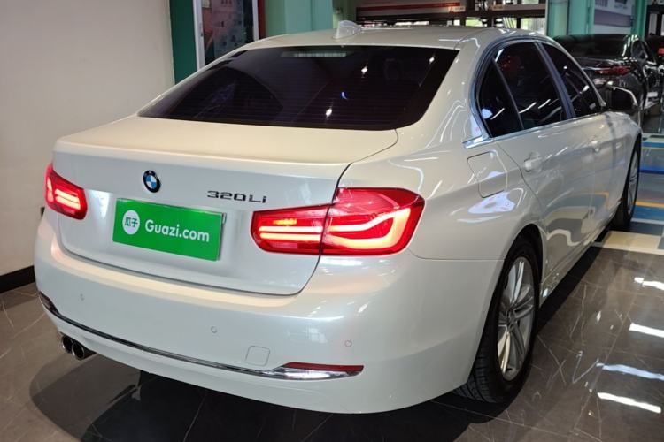 Used BMW 3 Series 2017 320Li Fashion Model Rear Right 45 Deg