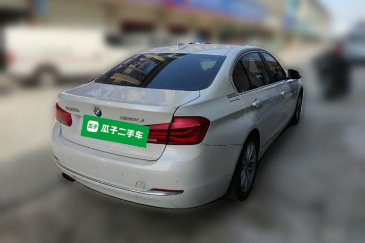 Used BMW 3 Series 2017 320Li Fashion Model Rear Right 45 Deg