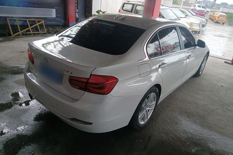 Used BMW 3 Series 2017 320Li xDrive Fashion Model Rear Right 45 Deg