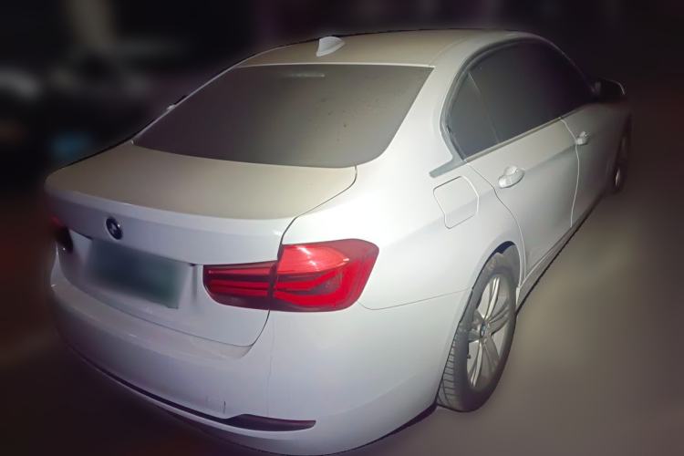 Used BMW 3 Series 2017 320Li Fashion Model Rear Right 45 Deg