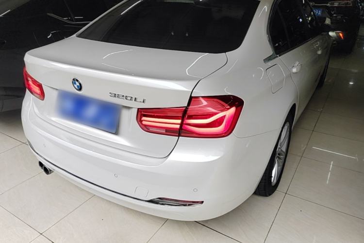 Used BMW 3 Series 2017 320Li Fashion Model Rear Right 45 Deg