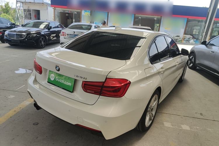 Used BMW 3 Series 2017 320i M Sport Rear Right 45 Deg