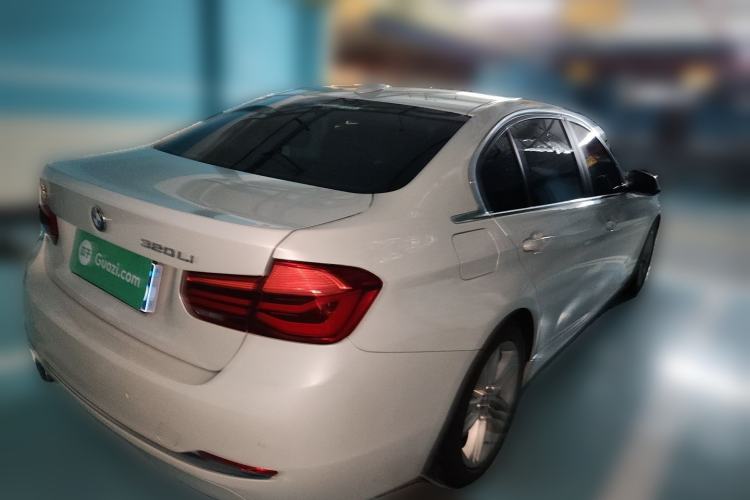 Used BMW 3 Series 2017 320Li Fashion Model Rear Right 45 Deg