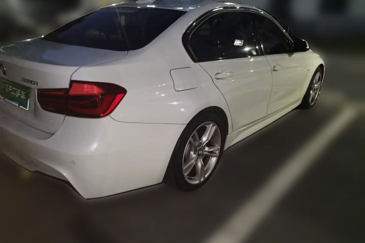 Used BMW 3 Series 2017 320i M Sport Rear Right 45 Deg