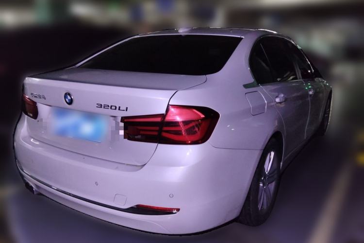 Used BMW 3 Series 2017 320Li Fashion Model Rear Right 45 Deg