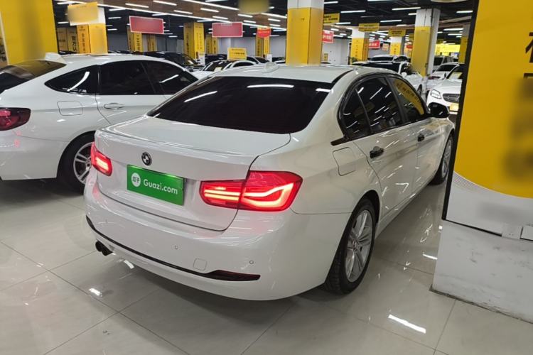 Used BMW 3 Series 2017 320Li xDrive Fashion Model Rear Right 45 Deg
