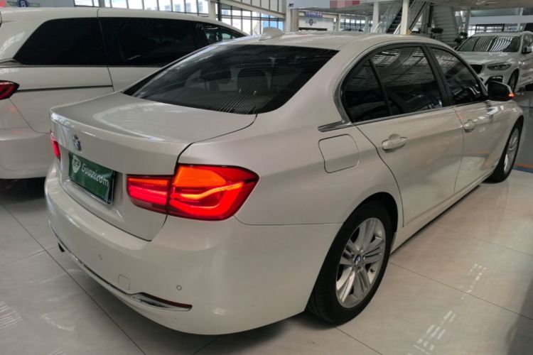 Used BMW 3 Series 2017 320Li Fashion Model Rear Right 45 Deg