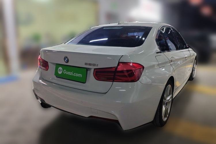 Used BMW 3 Series 2017 320i M Sport Rear Right 45 Deg