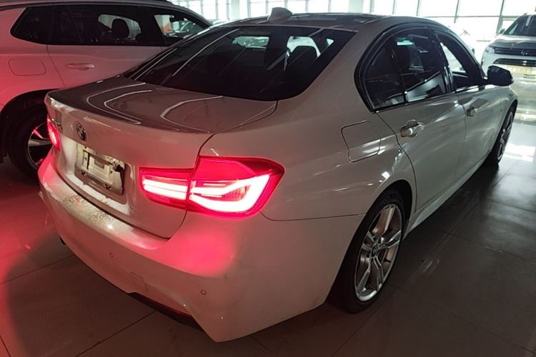 Used BMW 3 Series 2017 320i M Sport Rear Right 45 Deg