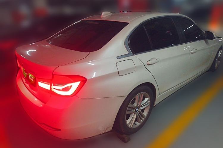 Used BMW 3 Series 2017 320Li Fashion Model Rear Right 45 Deg