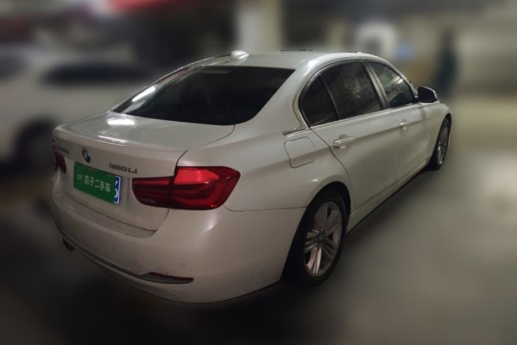 Used BMW 3 Series 2017 320Li Fashion Model Rear Right 45 Deg