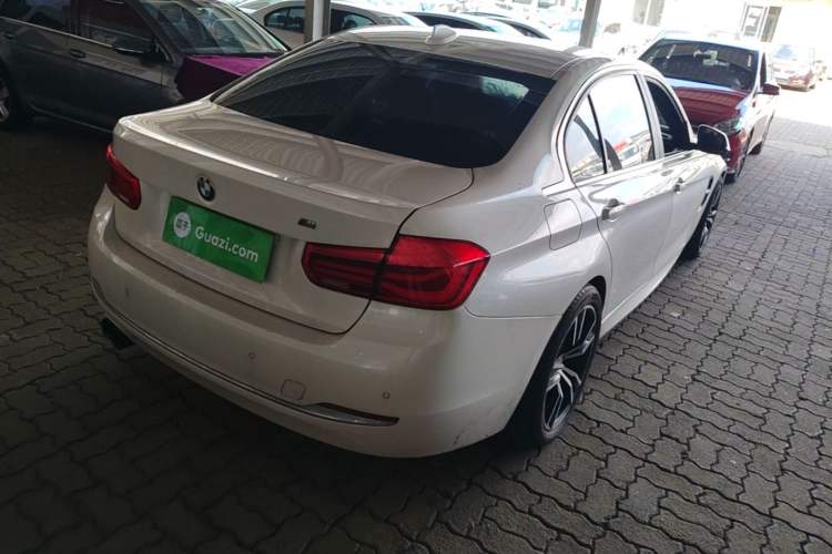 Used BMW 3 Series 2017 320Li Fashion Model Rear Right 45 Deg