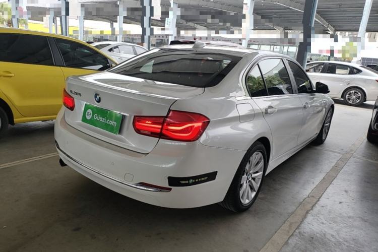 Used BMW 3 Series 2017 318Li Fashion Model Rear Right 45 Deg
