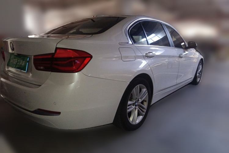 Used BMW 3 Series 2017 320Li Fashion Model Rear Right 45 Deg
