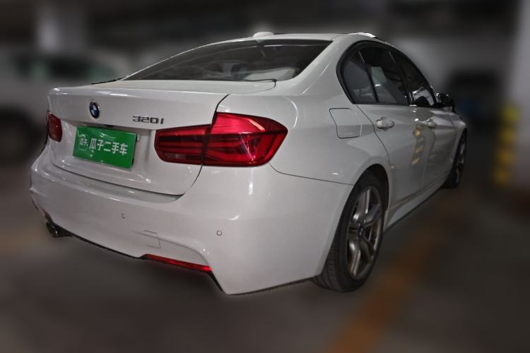 Used BMW 3 Series 2017 320i M Sport Rear Right 45 Deg