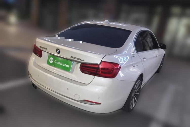 Used BMW 3 Series 2017 320Li Luxury Design Package Rear Right 45 Deg