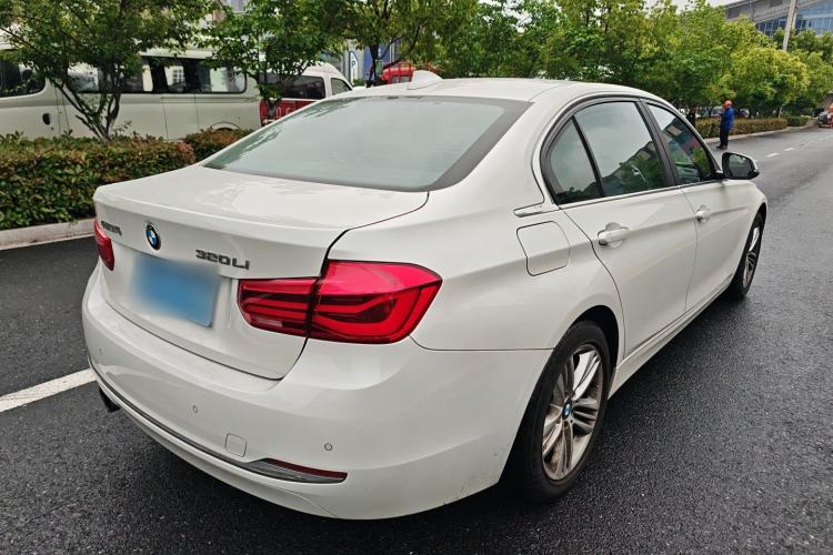 Used BMW 3 Series 2017 320Li Fashion Model Rear Right 45 Deg