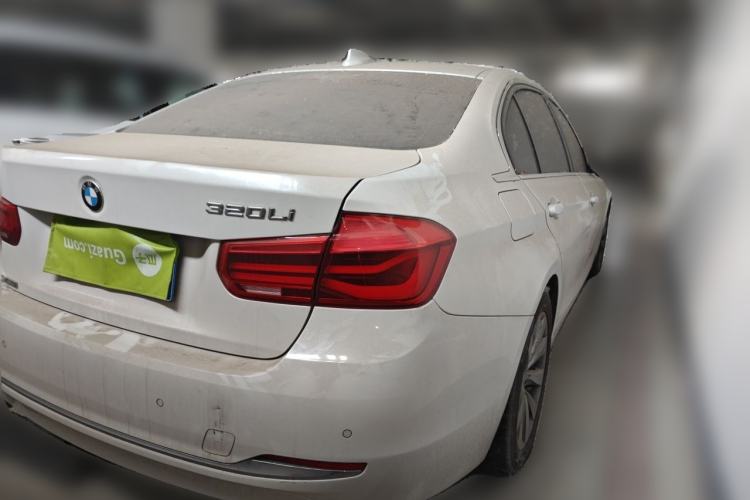 Used BMW 3 Series 2017 318Li Fashion Model Rear Right 45 Deg