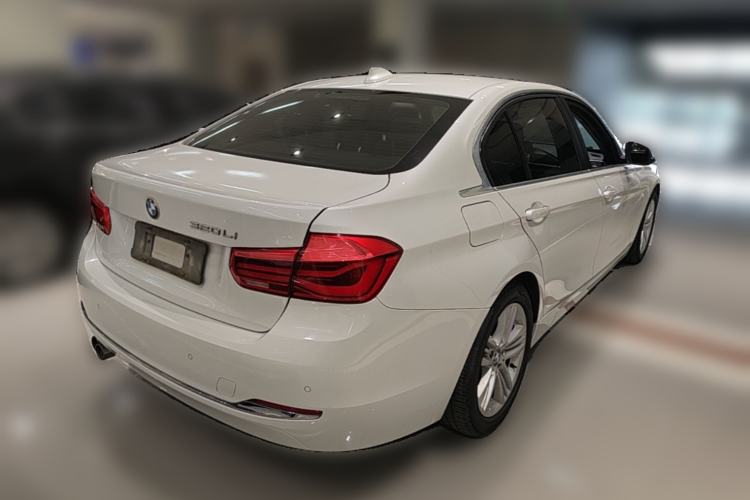 Used BMW 3 Series 2017 320Li Fashion Model Rear Right 45 Deg