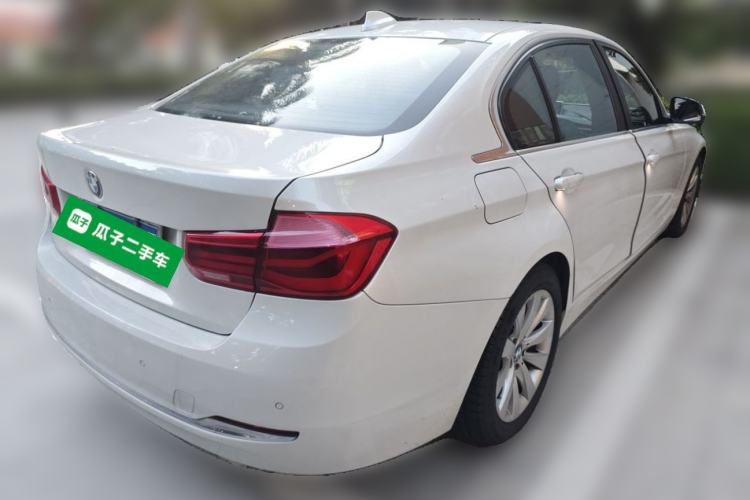Used BMW 3 Series 2017 318Li Fashion Model Rear Right 45 Deg