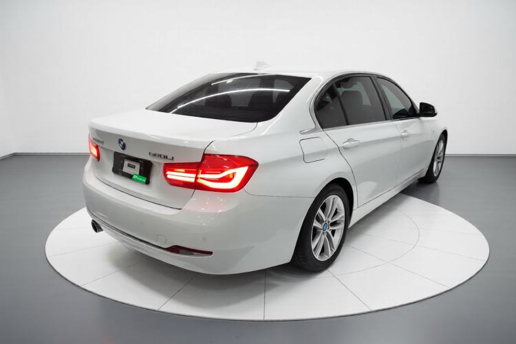 Used BMW 3 Series 2017 320Li Fashion Model Rear Right 45 Deg