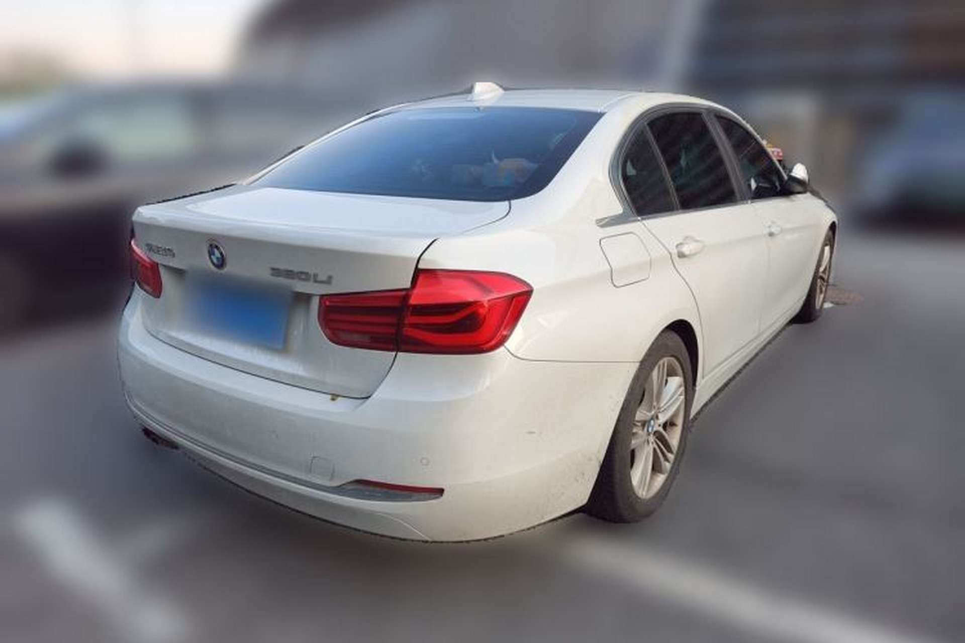 Used BMW 3 Series 2017 320Li Fashion Model Rear Right 45 Deg