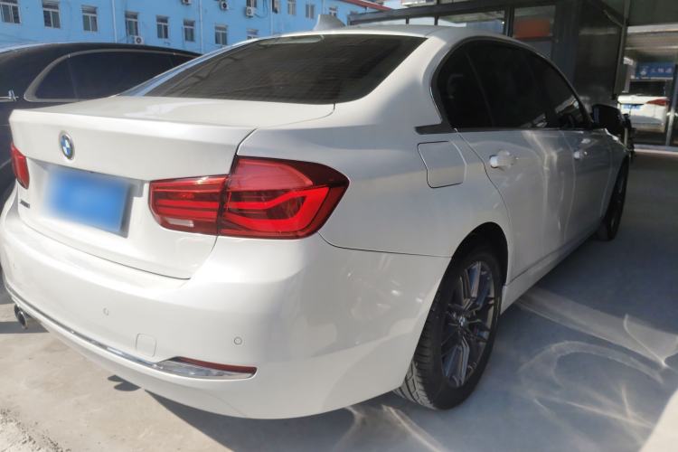 Used BMW 3 Series 2017 320Li xDrive Fashion Model Rear Right 45 Deg