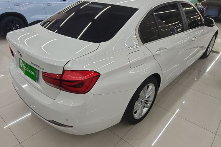 Used BMW 3 Series 2017 320Li Fashion Model Rear Right 45 Deg
