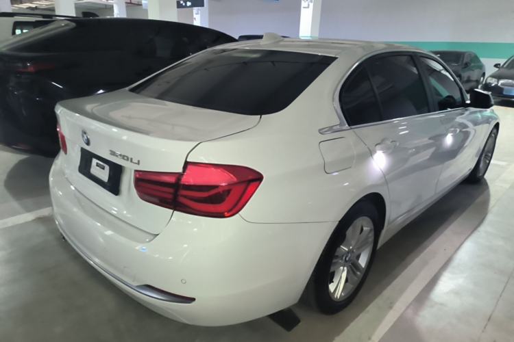 Used BMW 3 Series 2017 320Li Fashion Model Rear Right 45 Deg