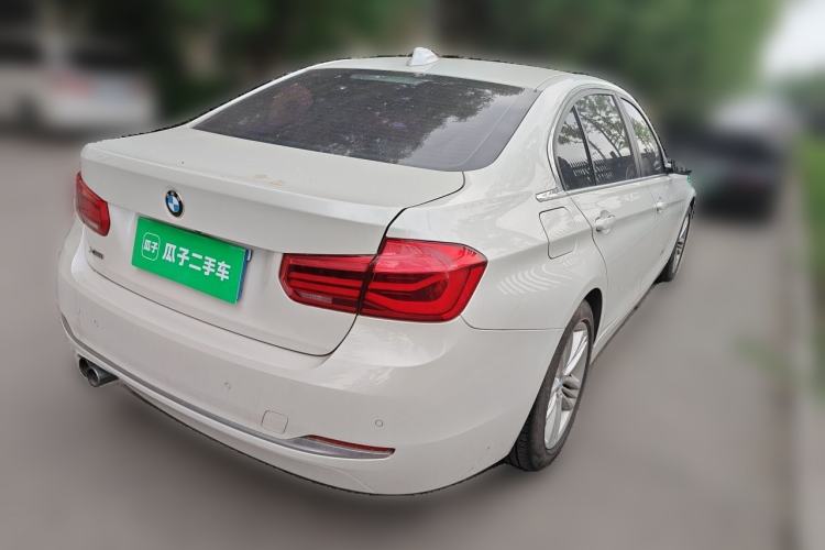 Used BMW 3 Series 2017 320Li xDrive Fashion Model Rear Right 45 Deg