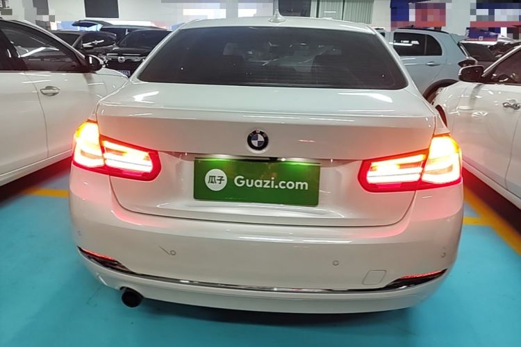 Used BMW 3 Series 2017 318Li Fashion Model Rear