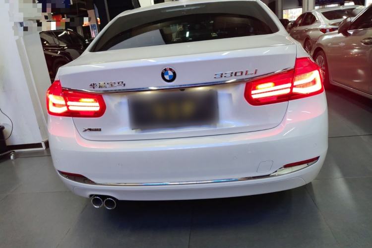 Used BMW 3 Series 2017 330Li xDrive Luxury Design Package Rear