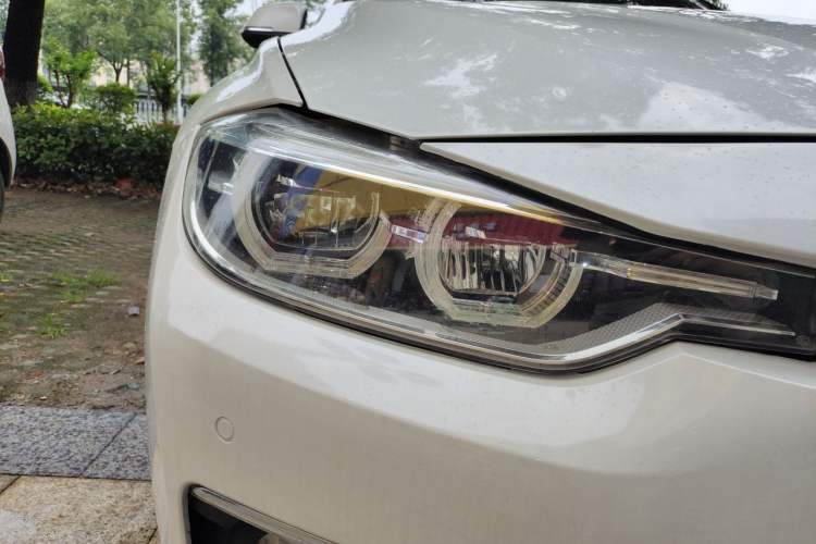 Used BMW 3 Series 2017 320Li Fashion Model Right Front Headlight