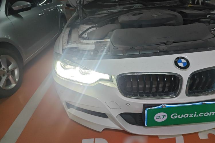 Used BMW 3 Series 2017 320Li M Sport Edition Right Front Headlight