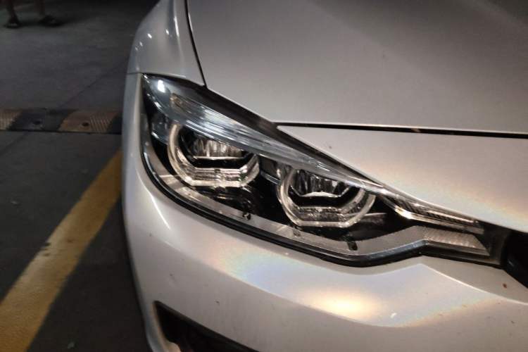 Used BMW 3 Series 2017 320Li Fashion Model Right Front Headlight