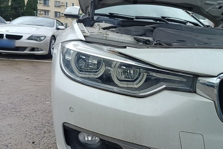 Used BMW 3 Series 2017 320Li Fashion Model Right Front Headlight