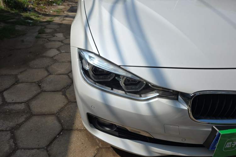 Used BMW 3 Series 2017 318Li Fashion Model Right Front Headlight