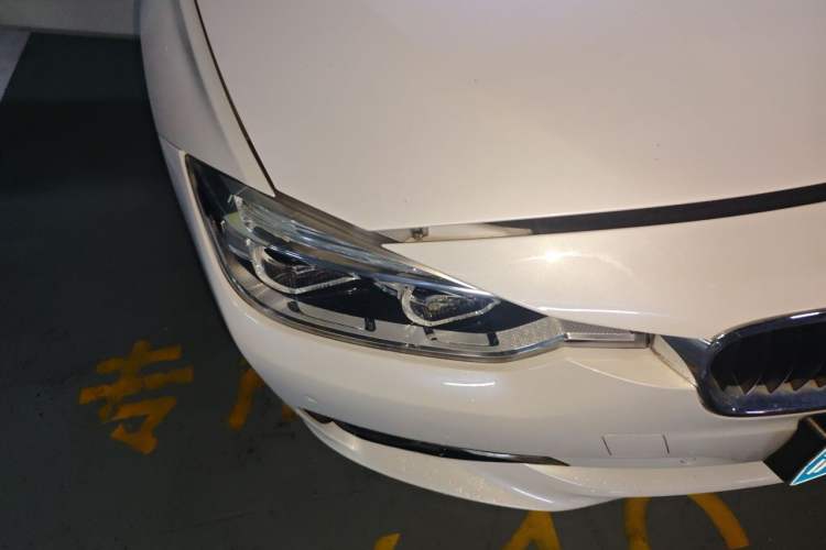 Used BMW 3 Series 2017 320Li Fashion Model Right Front Headlight