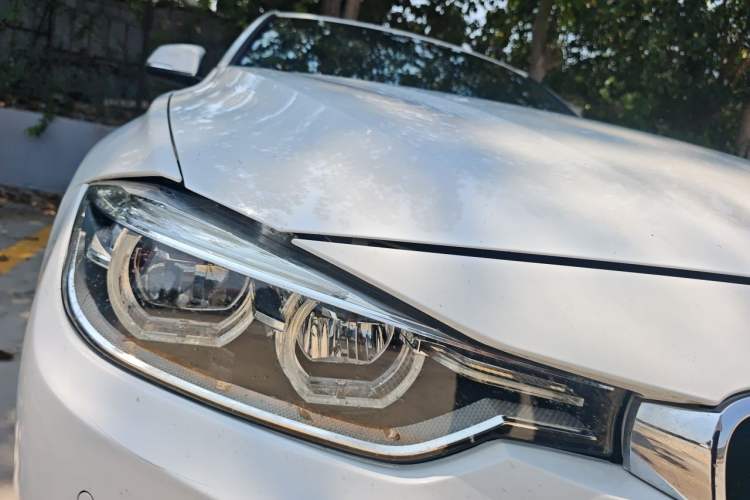 Used BMW 3 Series 2017 320i M Sport Right Front Headlight