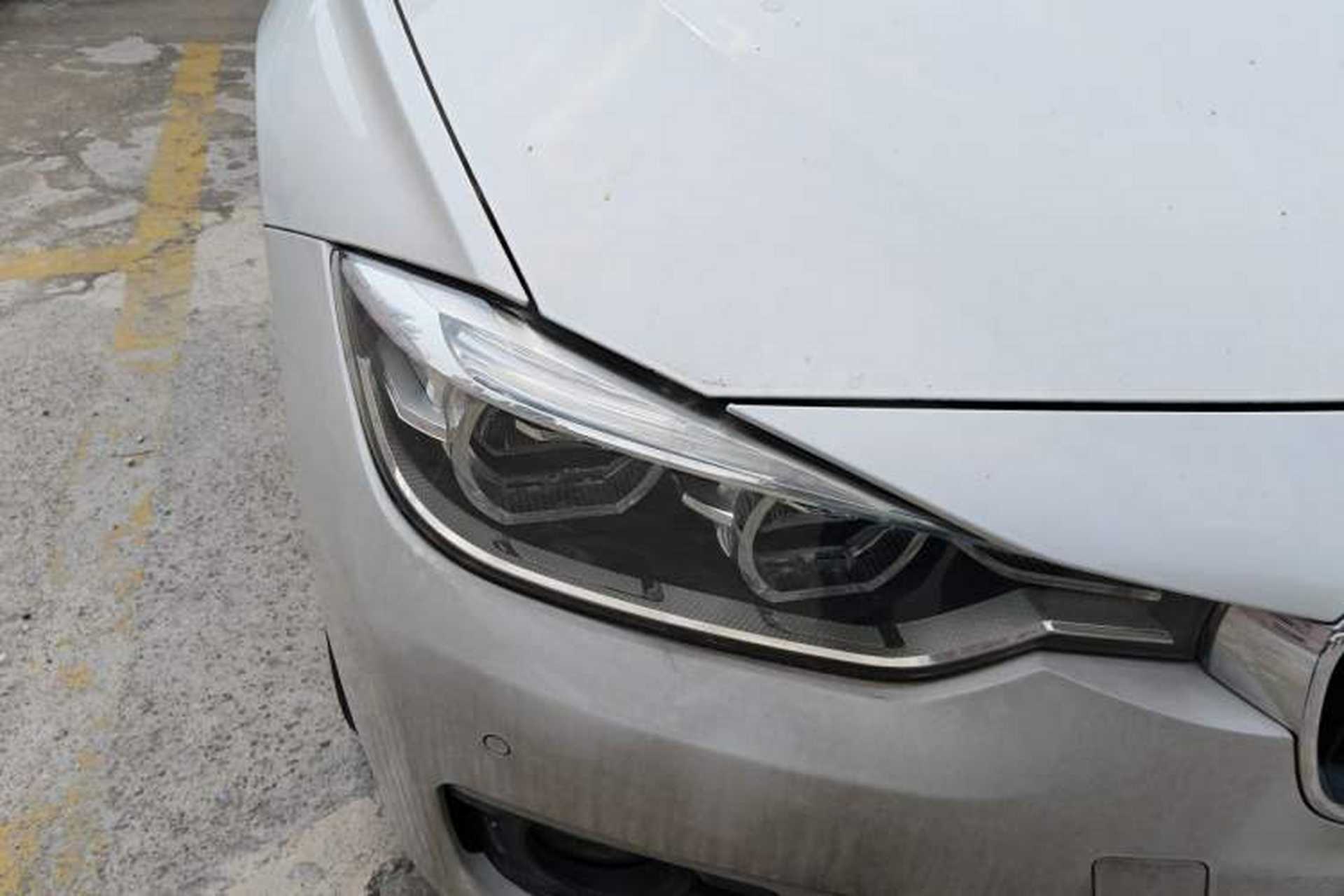Used BMW 3 Series 2017 320Li Fashion Model Right Front Headlight