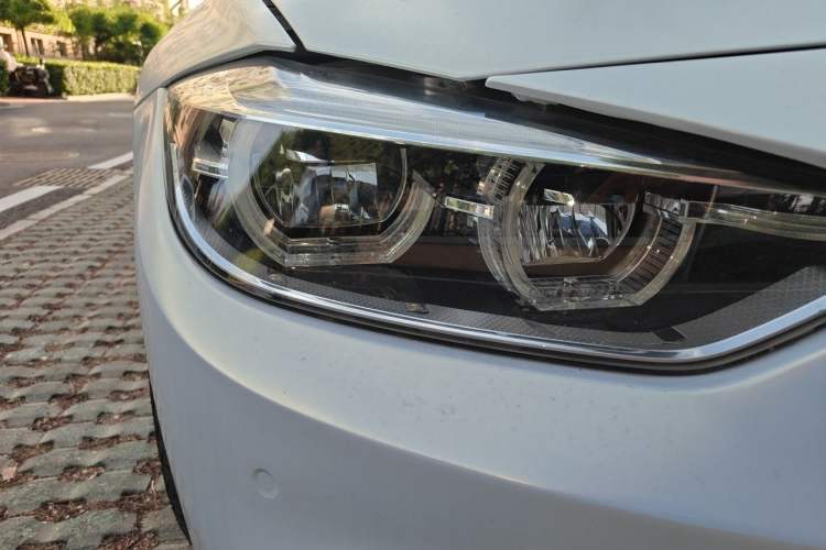 Used BMW 3 Series 2017 320Li Fashion Model Right Front Headlight