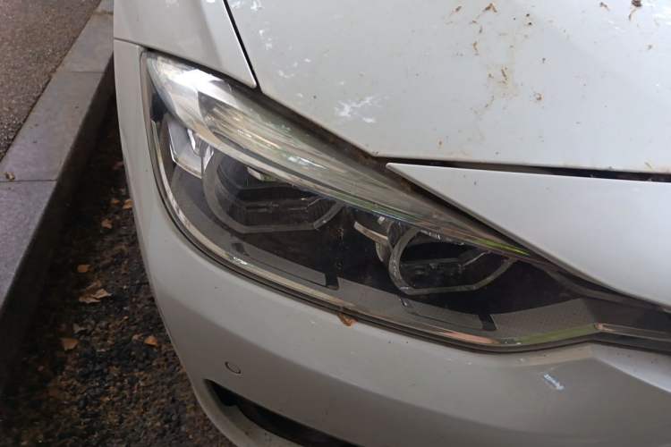 Used BMW 3 Series 2017 320Li Fashion Model Right Front Headlight
