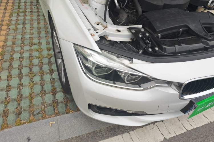 Used BMW 3 Series 2017 318Li Fashion Model Right Front Headlight