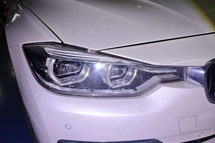 Used BMW 3 Series 2017 320Li xDrive Fashion Model Right Front Headlight